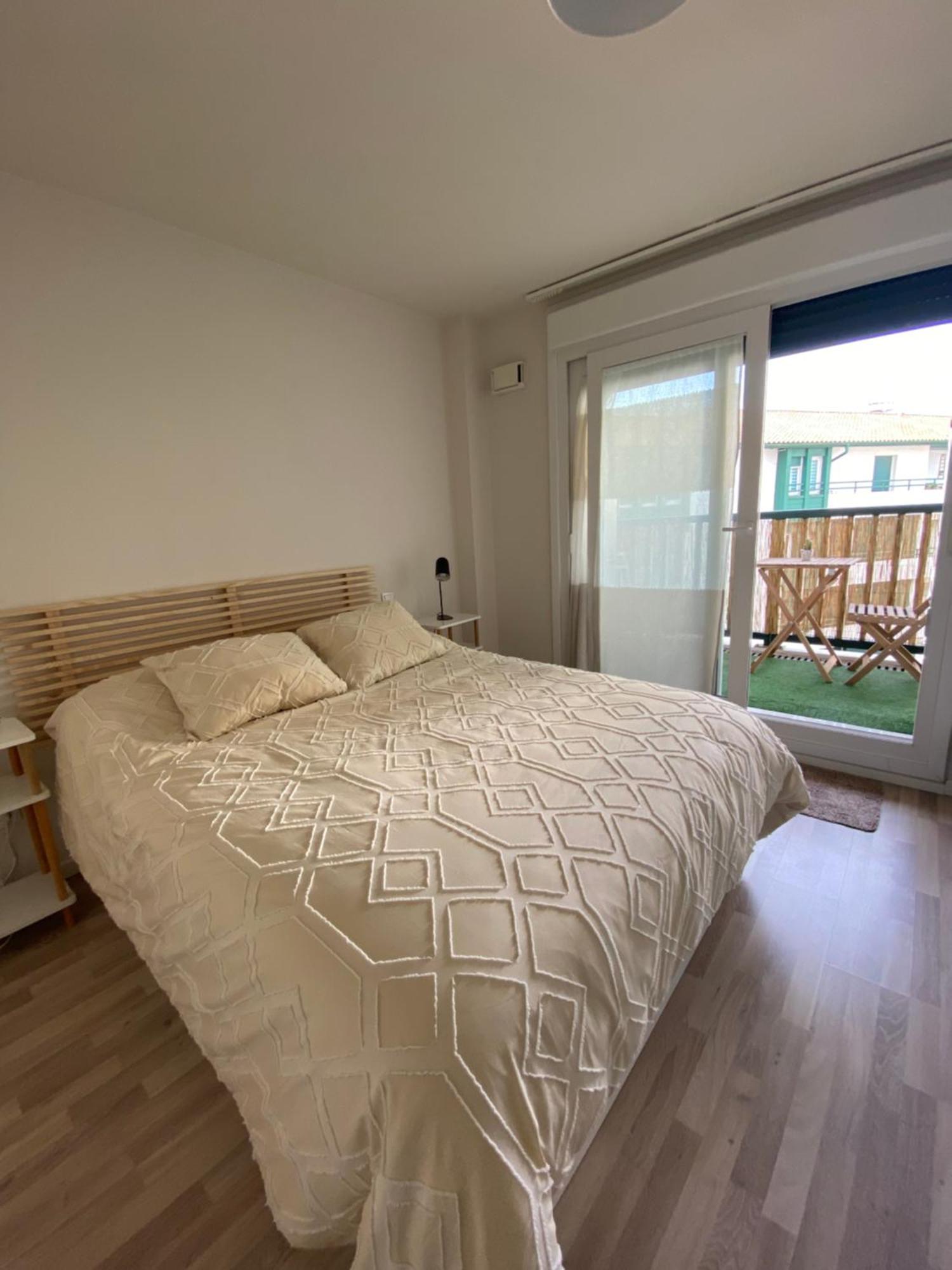 Appartement Baie De Chingoudy Hendaya Exterior foto